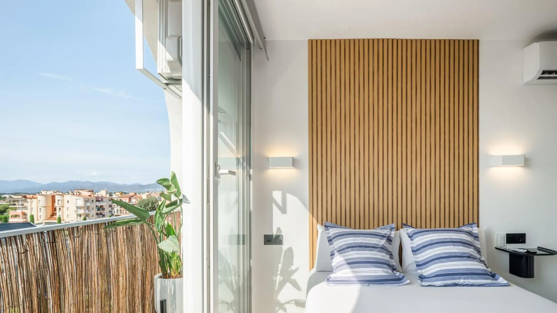 Ephemeral Holidays P.5 - Hidromasaje Empuriabrava Apartment